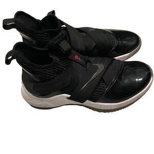 Nike LeBron Soldier 12 SFG Rose Patent Leather Sneakers Men's Size 8 AO4054-002